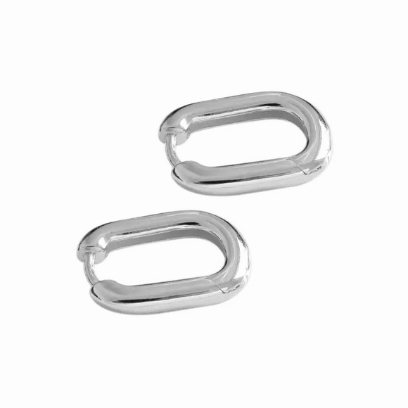 Jewelry - Dainty 925 Sterling Silver Huggie Hoop Earrings